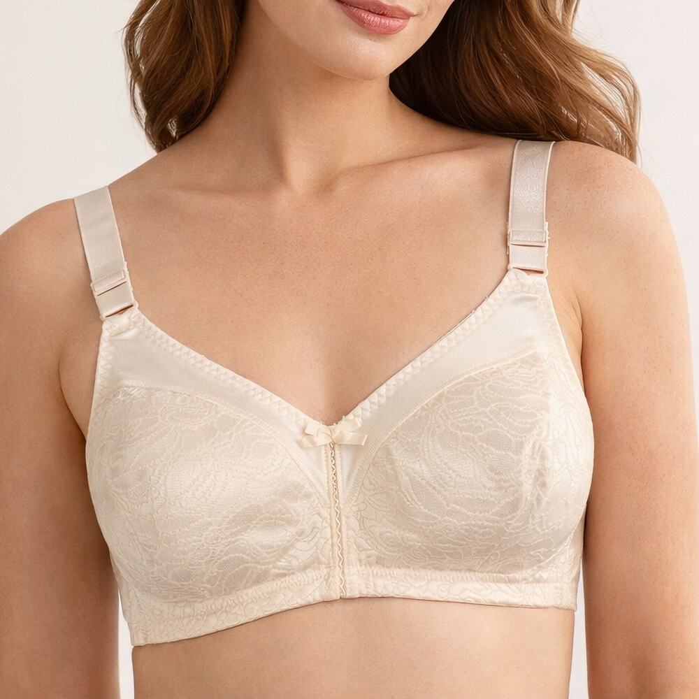 Bali Wirefree Bra Ivory Comfort Support Adjustable Straps 38B New